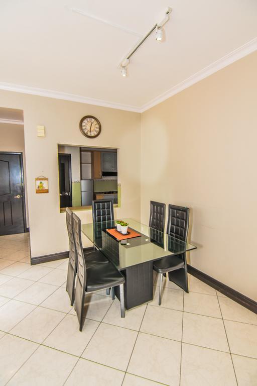 Mts @ Marina Court Resort Condo Kota Kinabalu Habitación foto